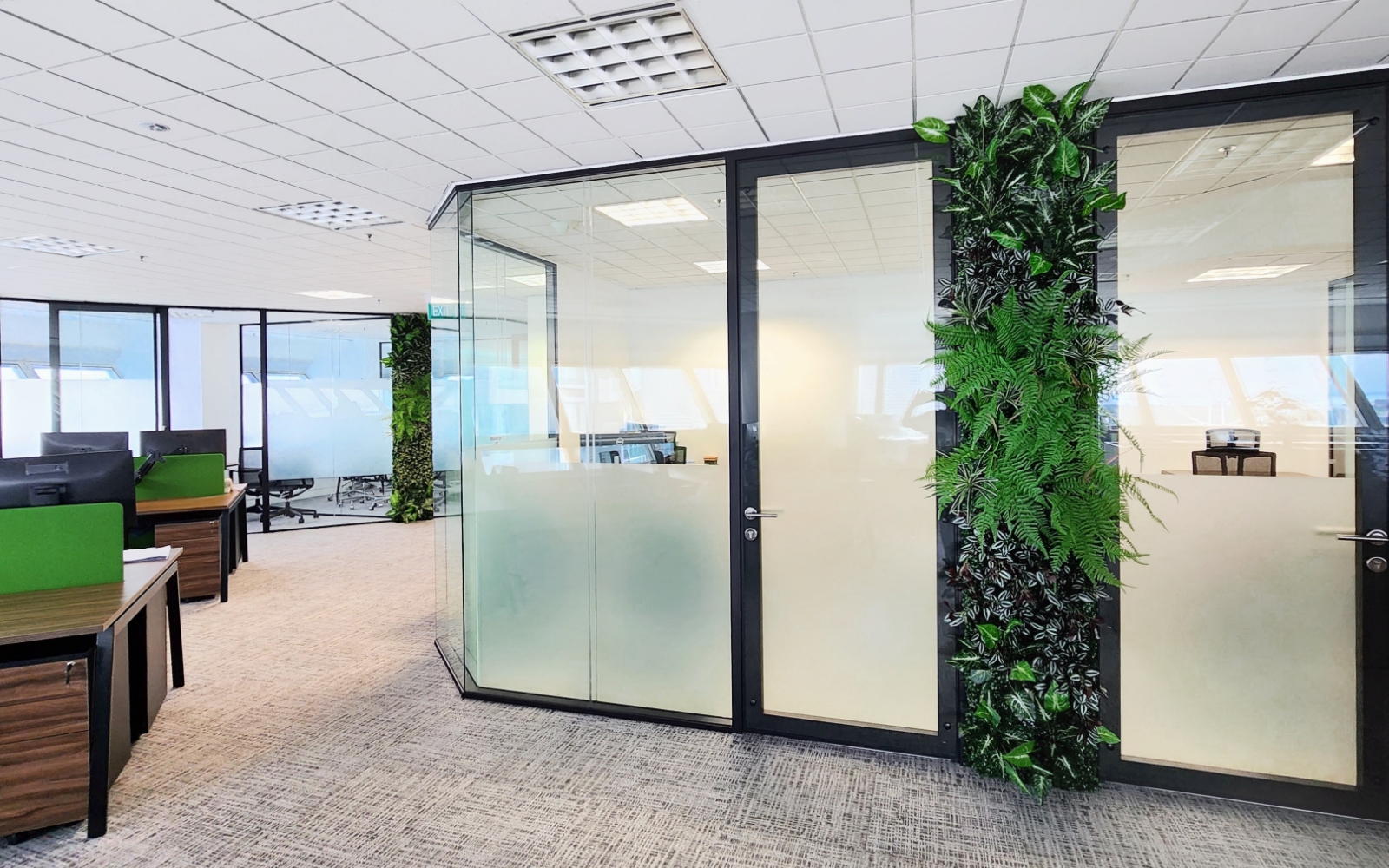2024-Workspace-Trends-With-Acoustic-Glazed-Systems.jpg
